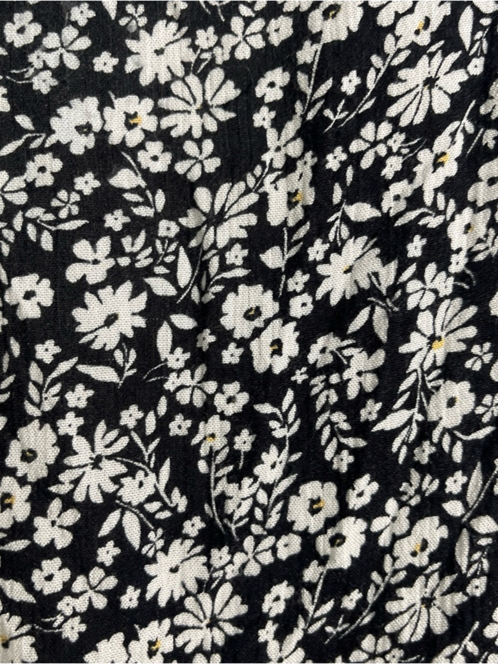 Abercrombie & Fitch Black White Floral Bodysuit Top Size Medium Snaps Y2K - Picture 7 of 13